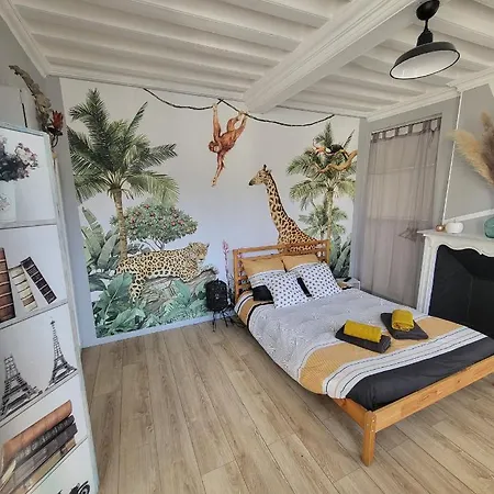 Les Z'amours Apartment *